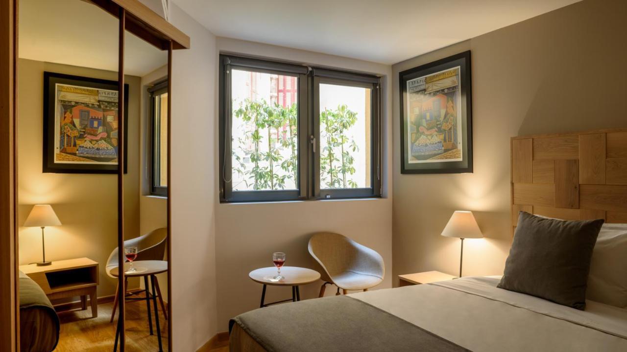 Fos Downtown Suites Афины Экстерьер фото