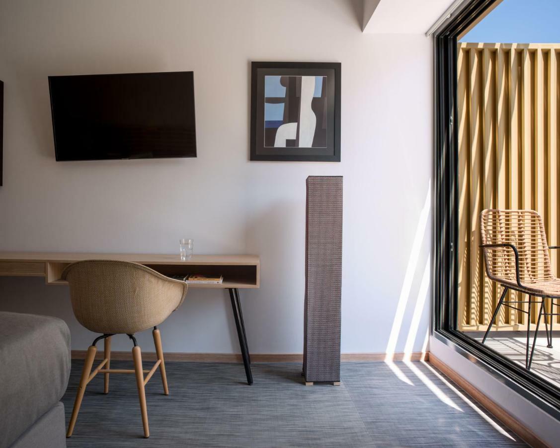 Fos Downtown Suites Афины Экстерьер фото