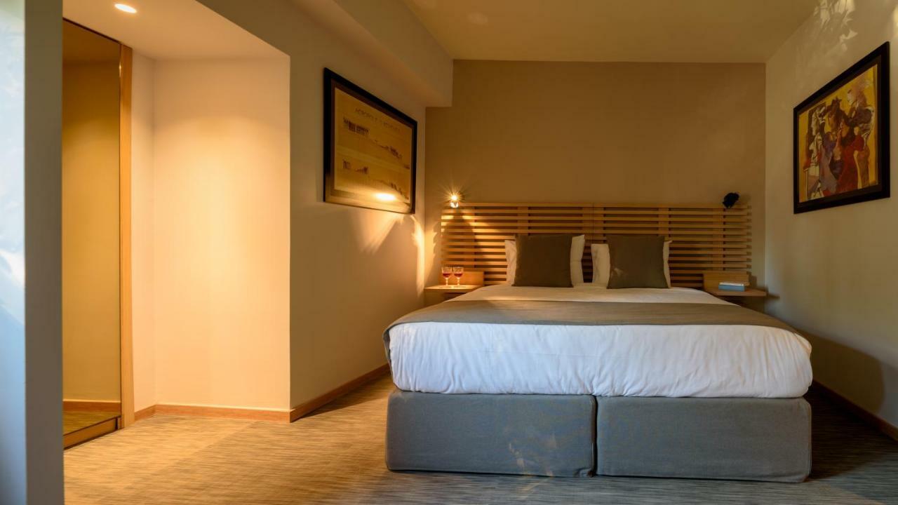 Fos Downtown Suites Афины Экстерьер фото